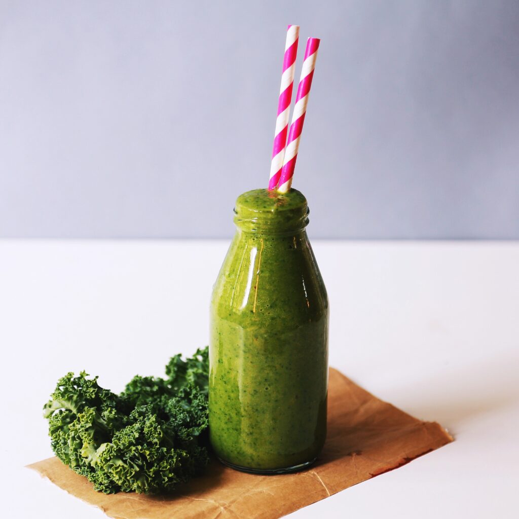 Green Smoothy - eating for healthy hair growth